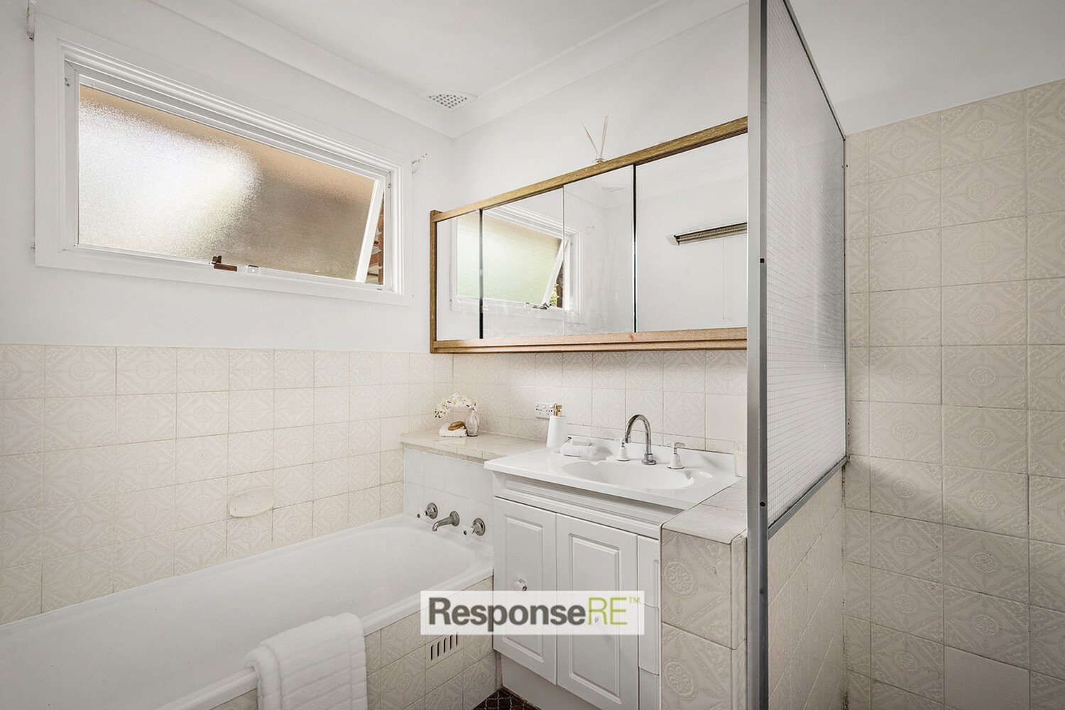 74 Burrandong Crescent, Baulkham Hills Sold by ResponseRE Walsh Sullivan Northmead - image 1