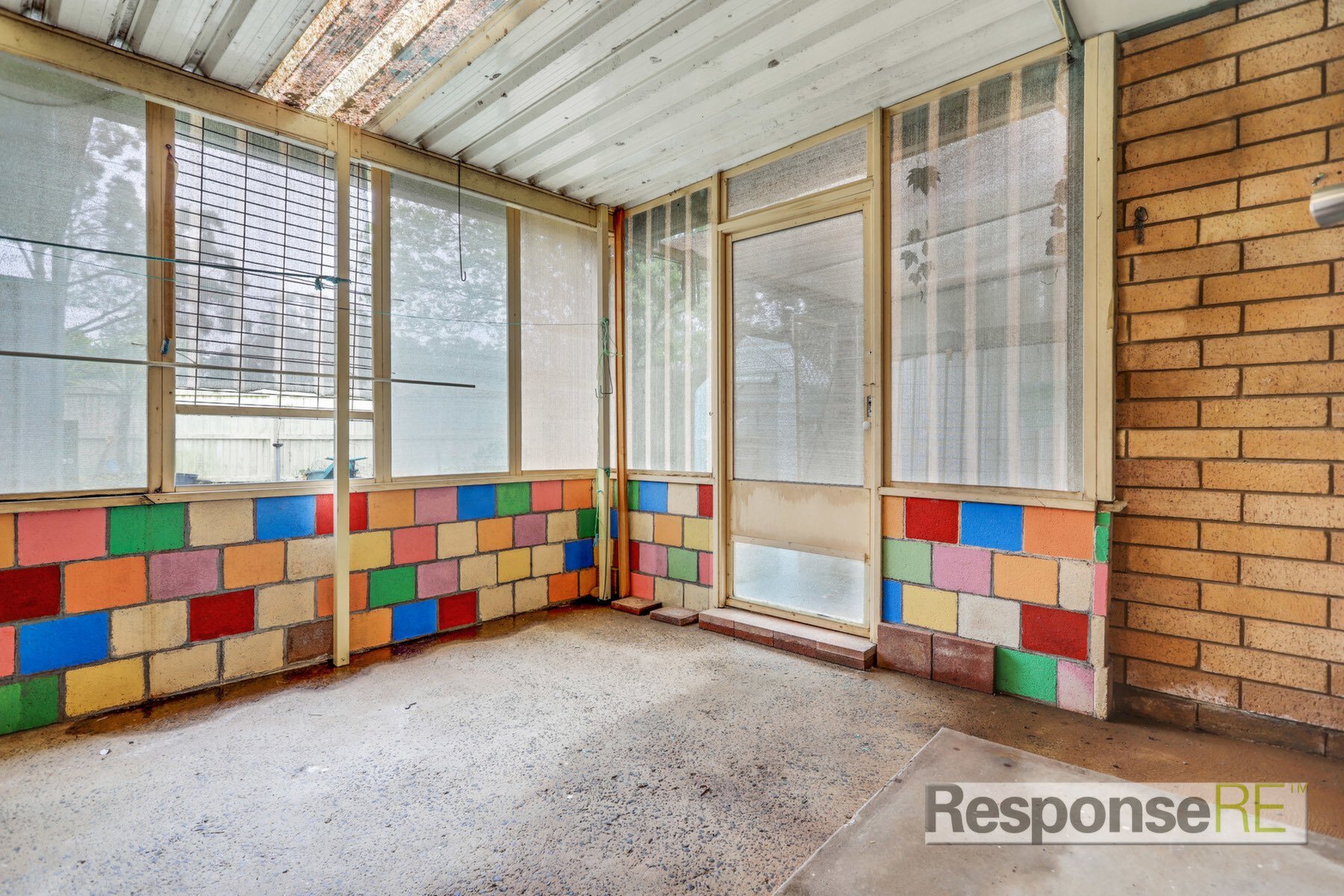 6/39 The Parkway, Bradbury Sold by ResponseRE - image 1