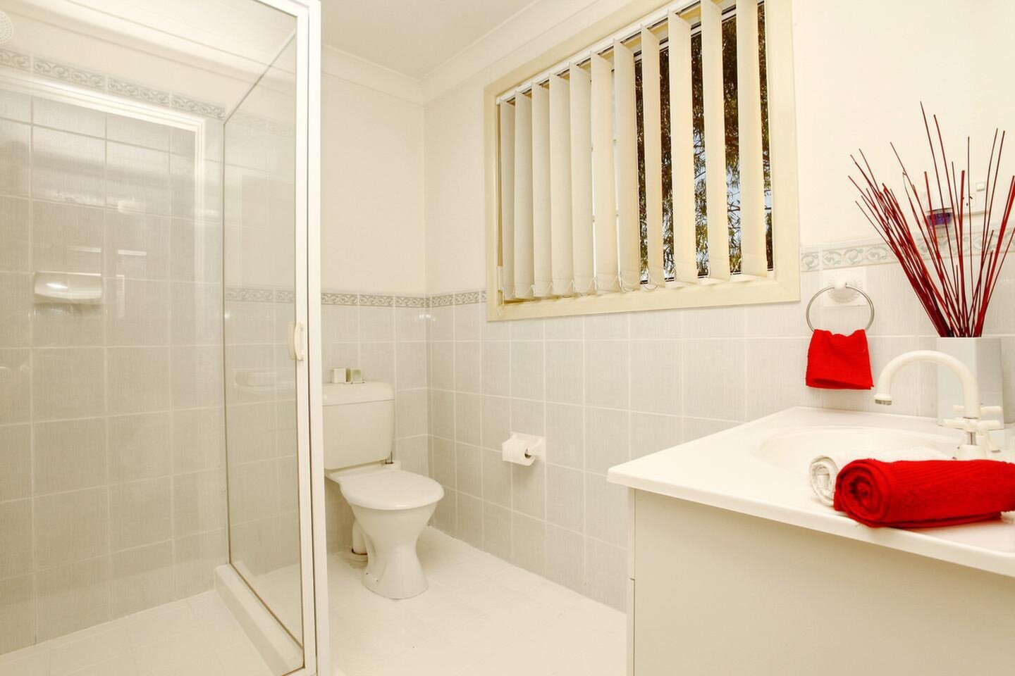 8/27 Robert Street, Penrith Sold by Response Real Estate Penrith - image 1