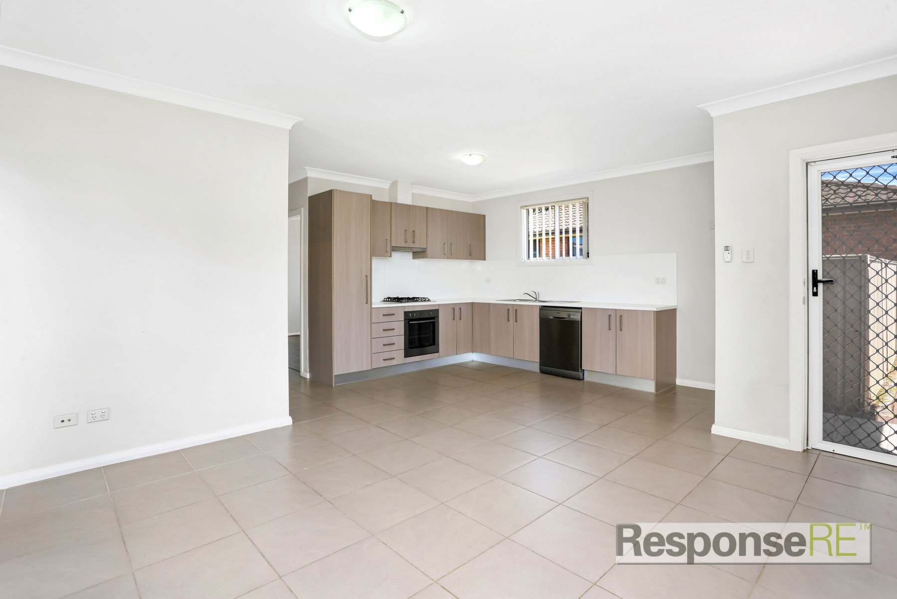 23 Narcissus Avenue, Quakers Hill Sold by ResponseRE - image 1