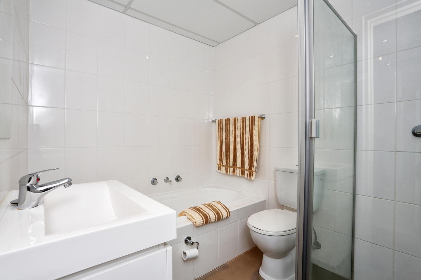 16/13-19 Robert Street, Penrith Sold by Response Real Estate Penrith - image 1