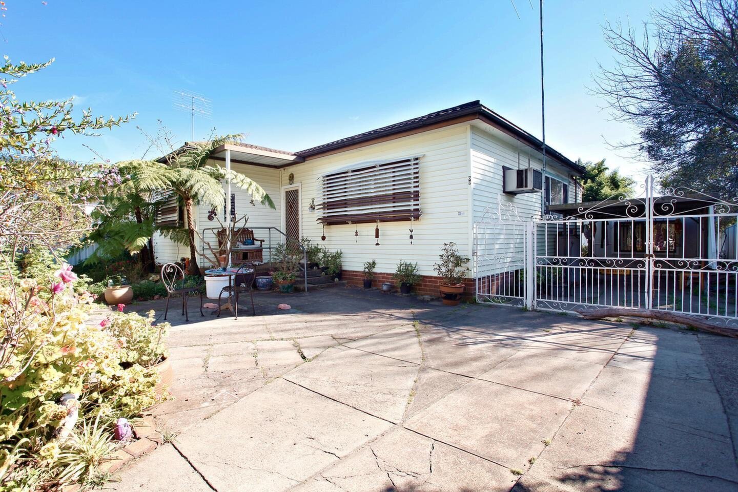 69 Second Avenue, Kingswood Sold by Response Real Estate Penrith - image 1