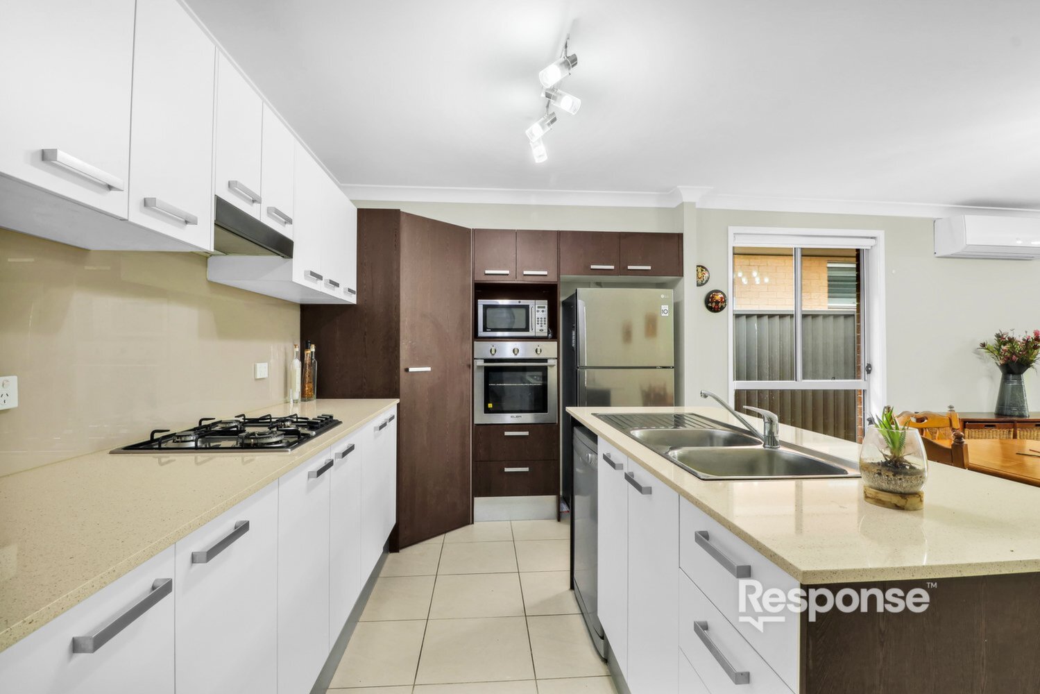 7 Portsmouth Circuit, Jordan Springs Sold by ResponseRE - image 1
