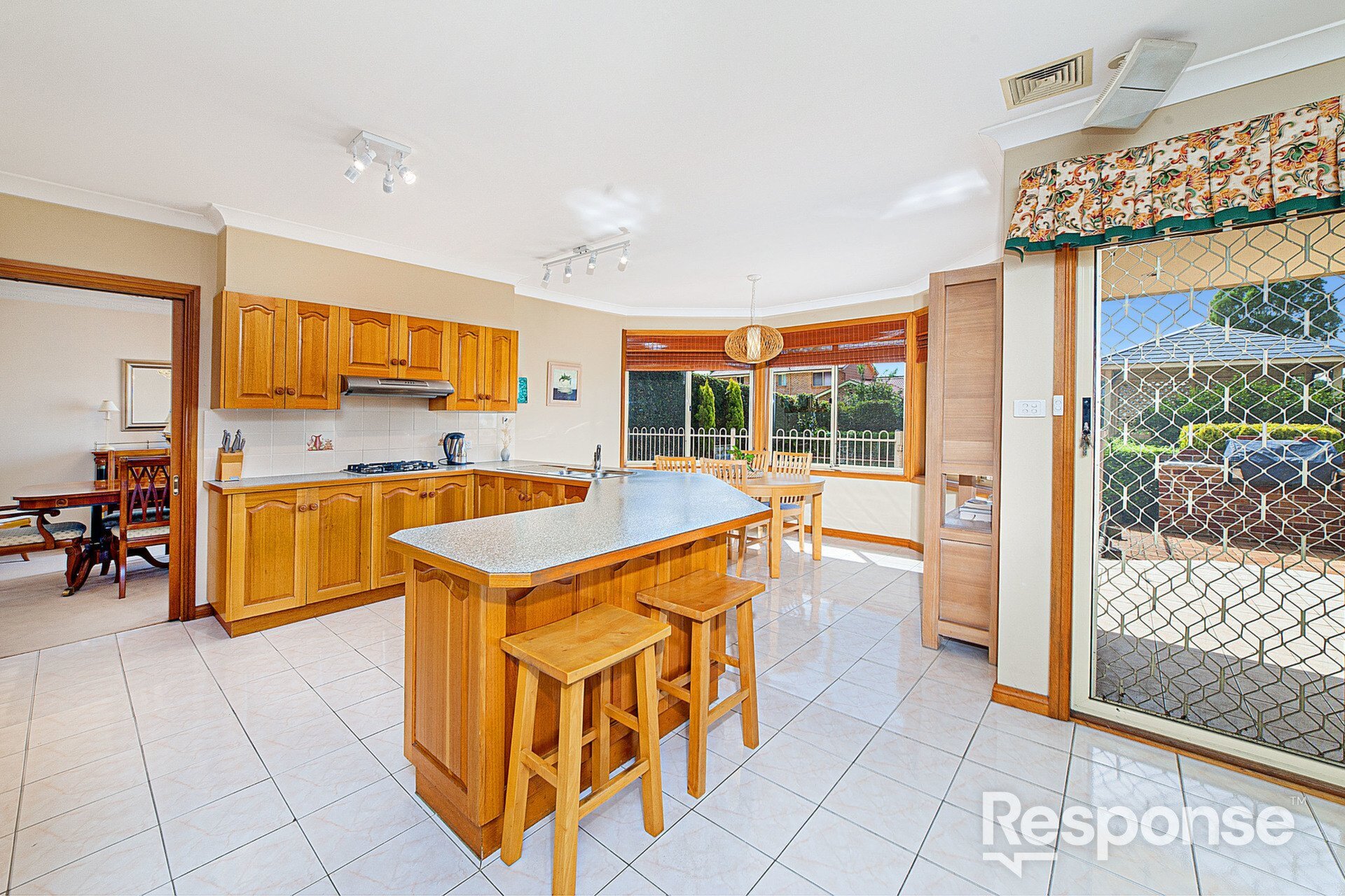 10 Powys Circuit, Castle Hill Sold by ResponseRE - image 1