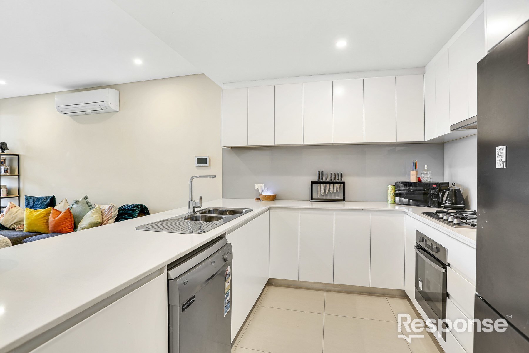 9/206-212 Great Western Highway, Kingswood Sold by ResponseRE - image 1
