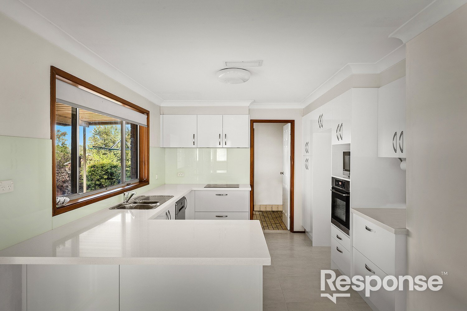 7 & 7a St Michaels Place, Baulkham Hills Sold by ResponseRE Walsh Sullivan Northmead - image 1