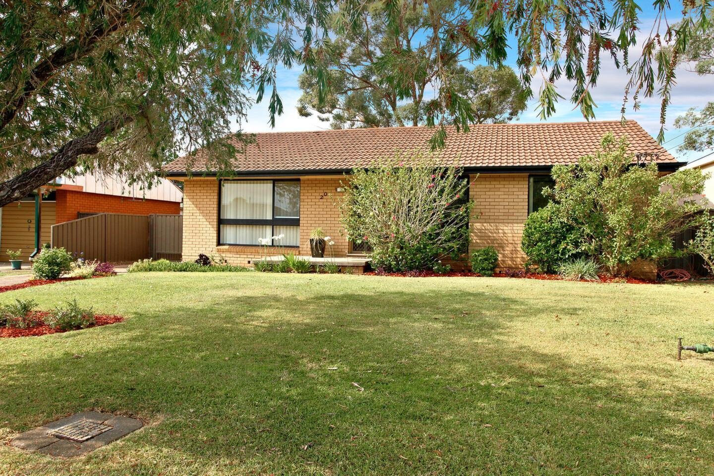 20 Inverness Road, Penrith South Sold by Response Real Estate Penrith - image 1