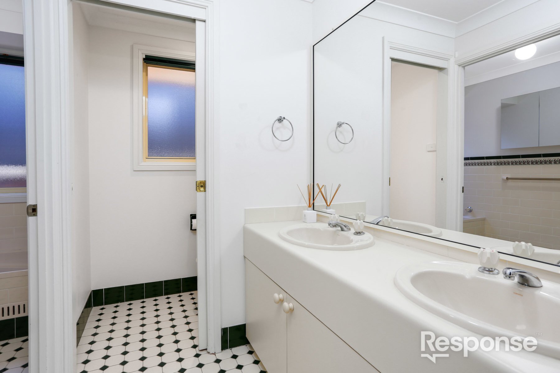 4 Corinne Street, Acacia Gardens Sold by ResponseRE - image 1