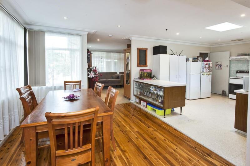 122 Coreen Avenue, Penrith Sold by Response Real Estate Penrith - image 1
