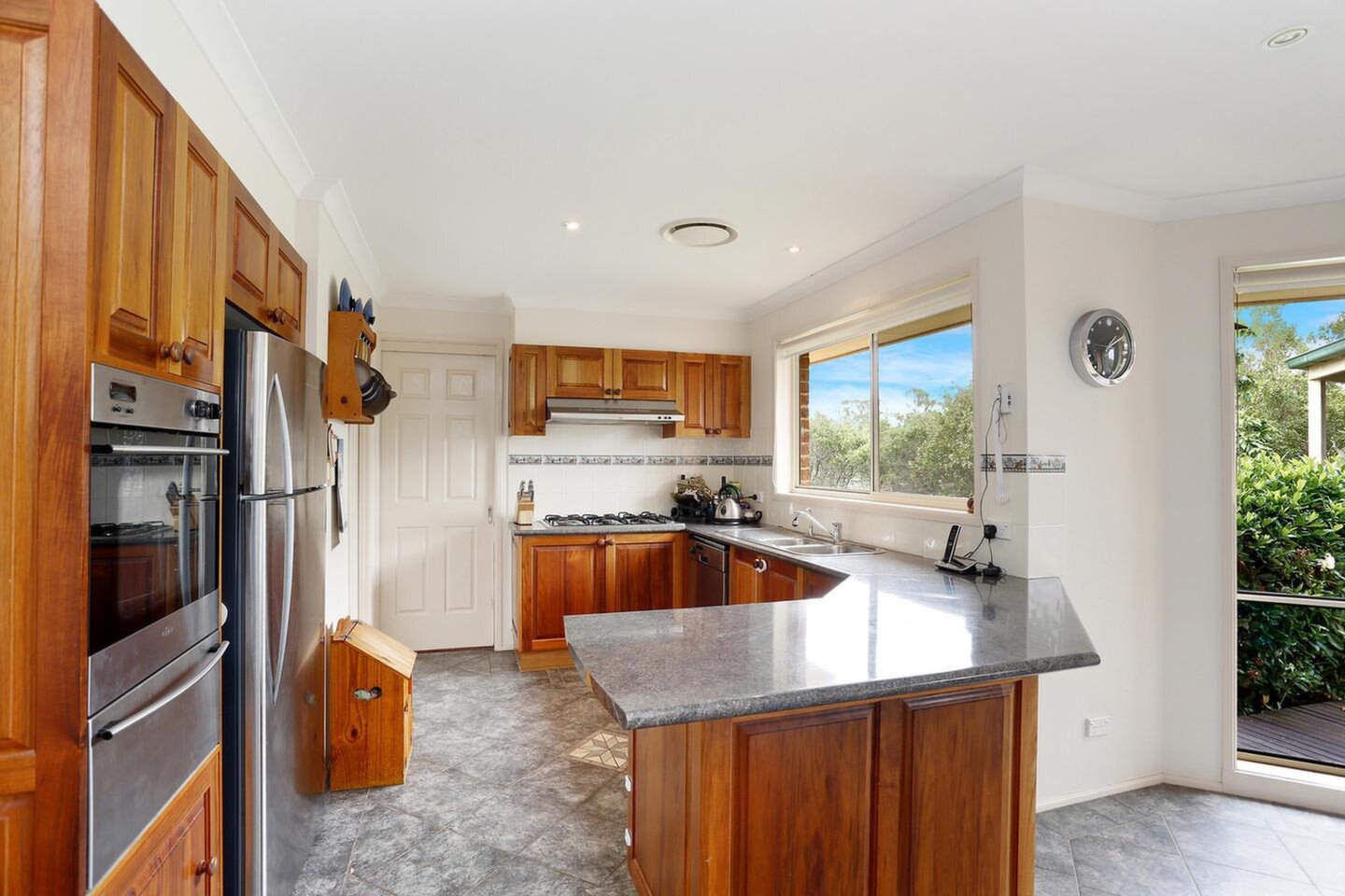 Llandilo Sold by Response Real Estate Penrith - image 1