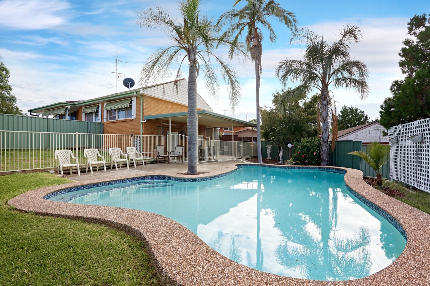 4 Christine Street, South Penrith Sold by Response Real Estate Penrith - image 1