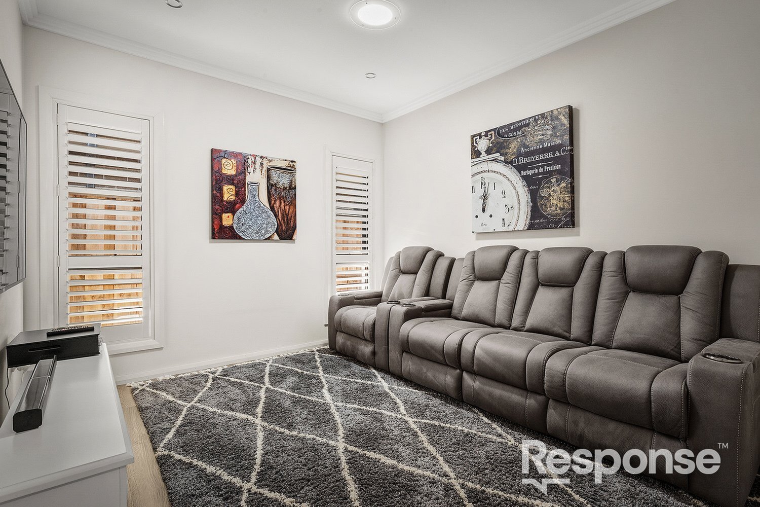 10 Fairfax Street, The Ponds Sold by ResponseRE Walsh Sullivan Northmead - image 1