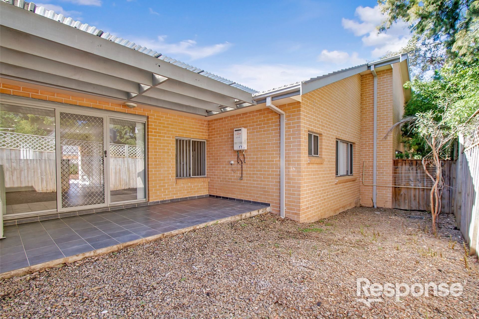 8/22 Anderson Road, Northmead Leased by ResponseRE Walsh Sullivan Baulkham Hills - image 1