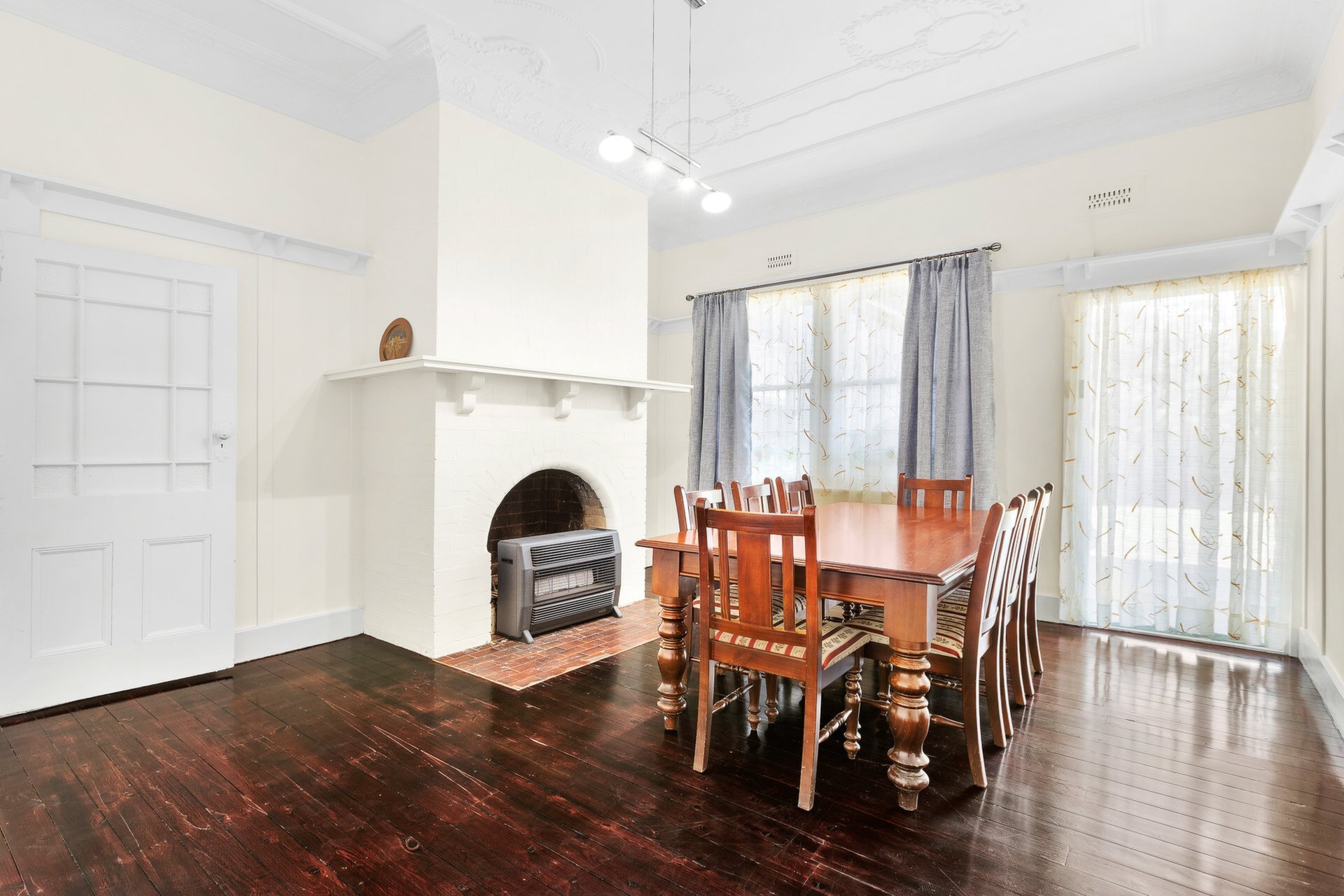 11 Henry Street, Baulkham Hills Leased by ResponseRE Walsh Sullivan Baulkham Hills - image 1