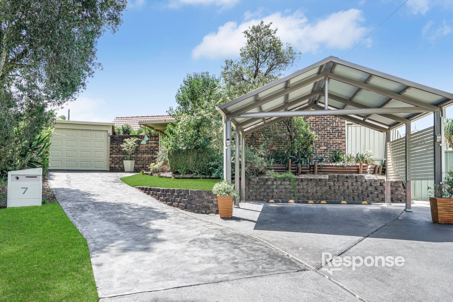 7 Nardu Place, South Penrith Sold by ResponseRE - image 1