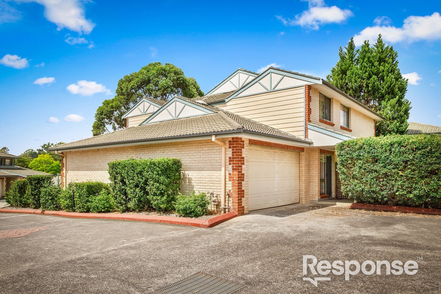 2/13 Watkins Road, Baulkham Hills Sold by ResponseRE Walsh Sullivan Northmead - image 1