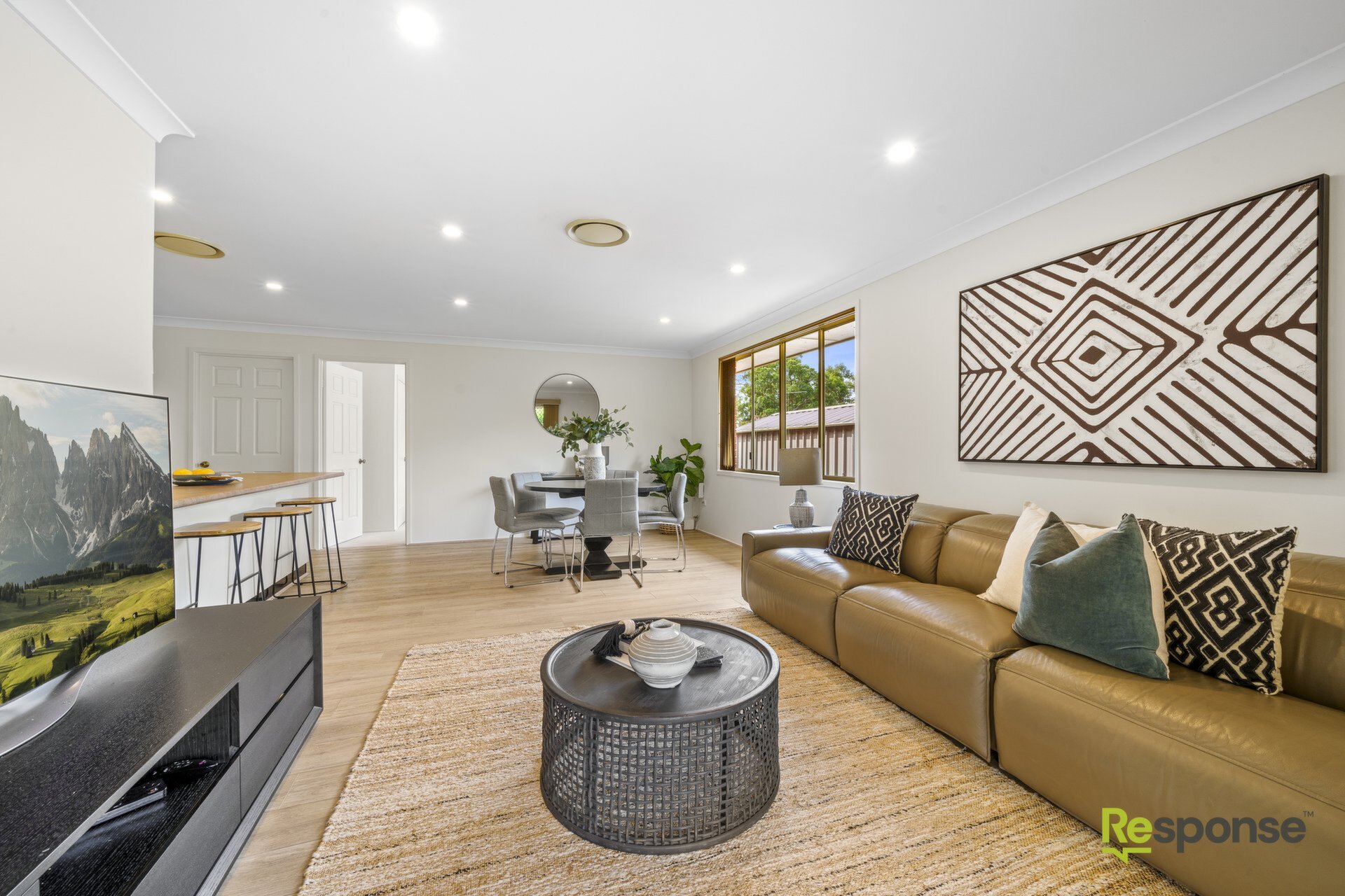 8 Erinleigh Court, Kellyville Sold by ResponseRE - image 1