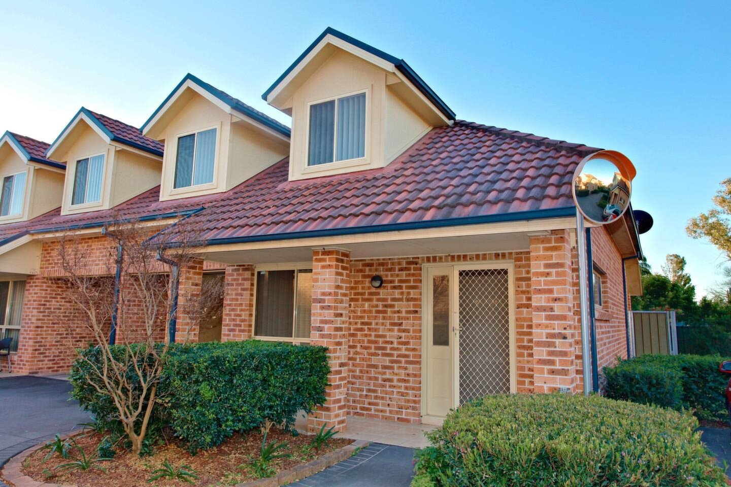 10/111-115 Albert Street, Werrington Sold by Response Real Estate Penrith - image 1