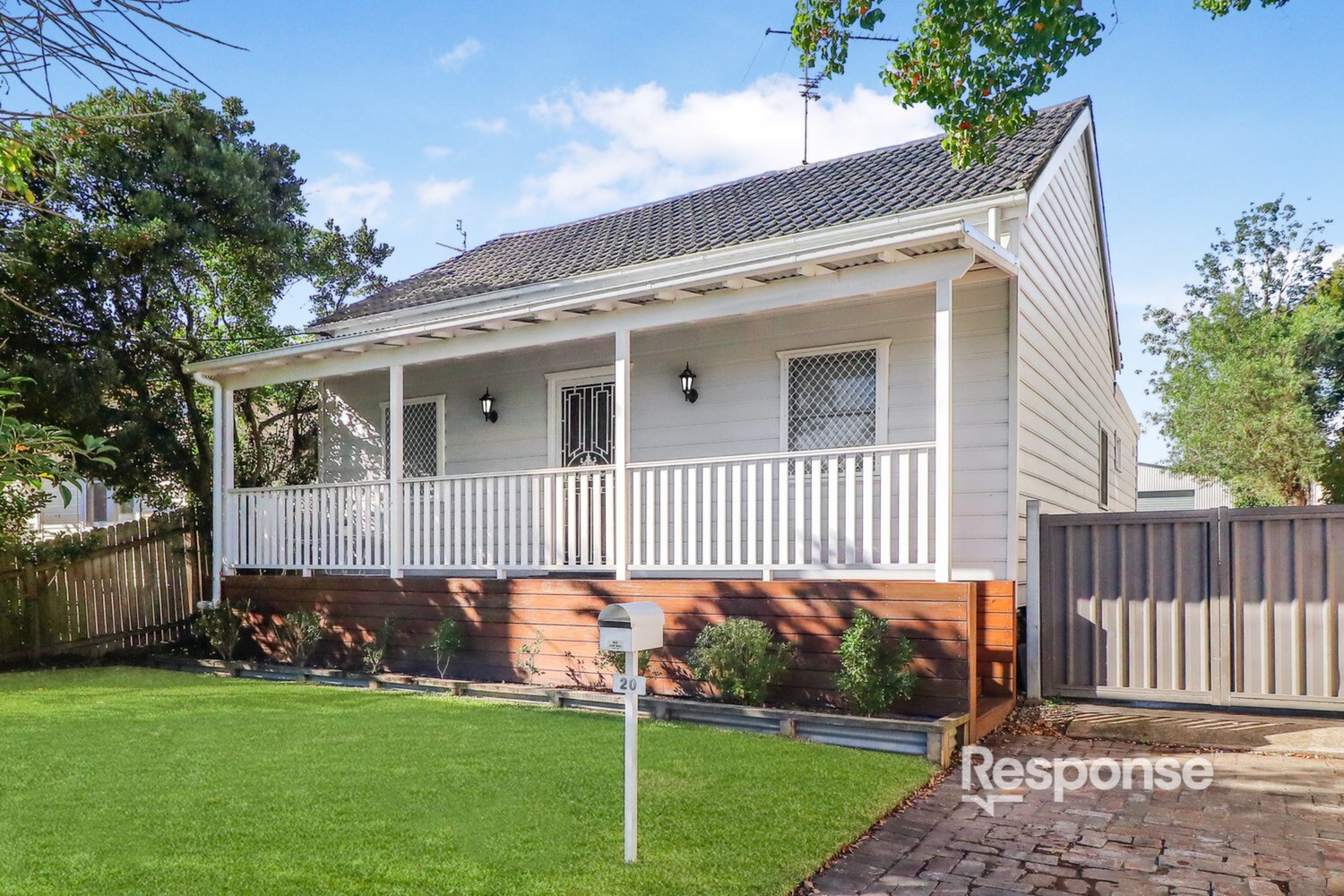 20 Oxford Street, Riverstone Sold by ResponseRE - image 1