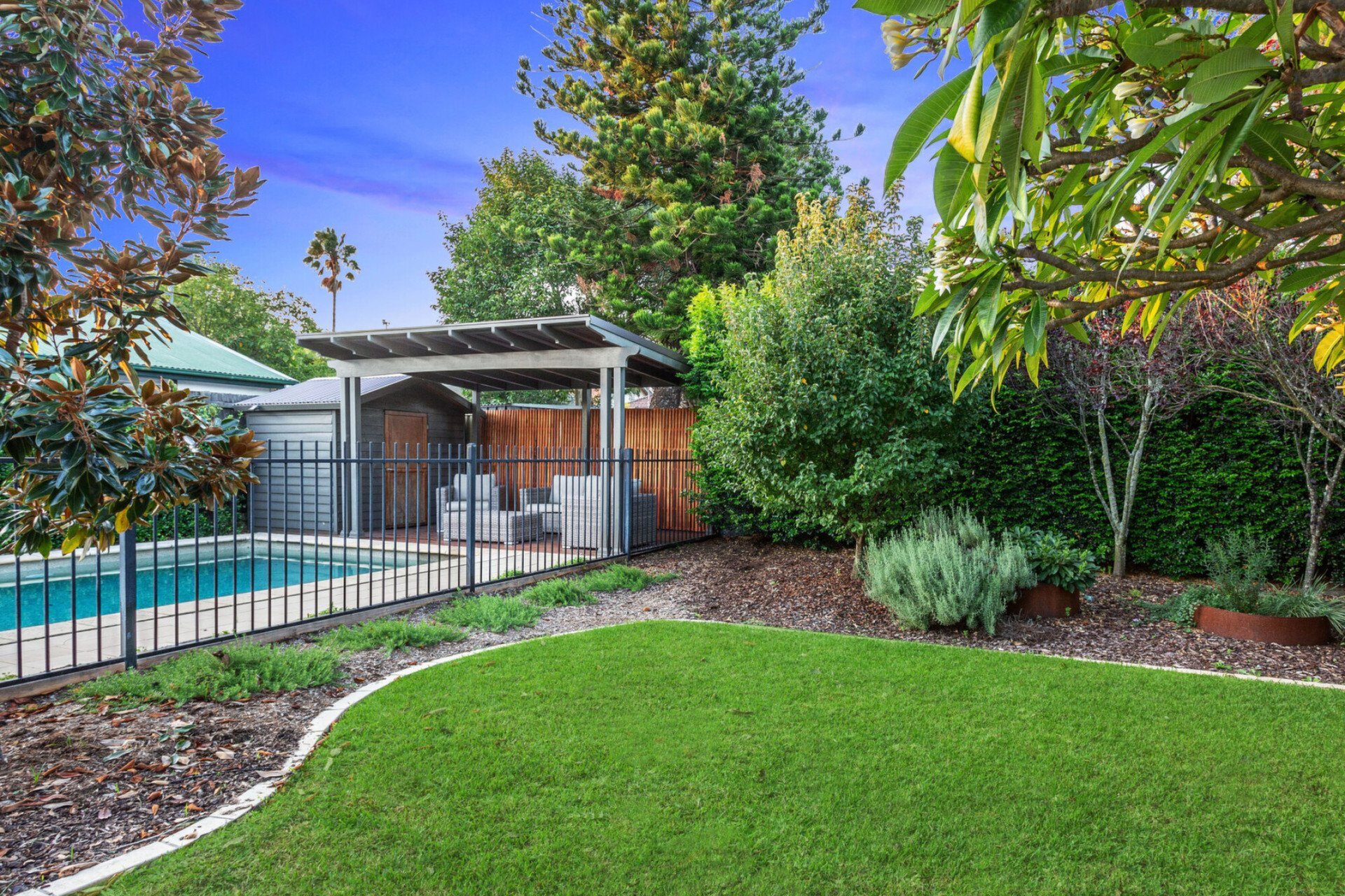 9 Thomas Street, Northmead Sold by ResponseRE Walsh Sullivan Baulkham Hills - image 1