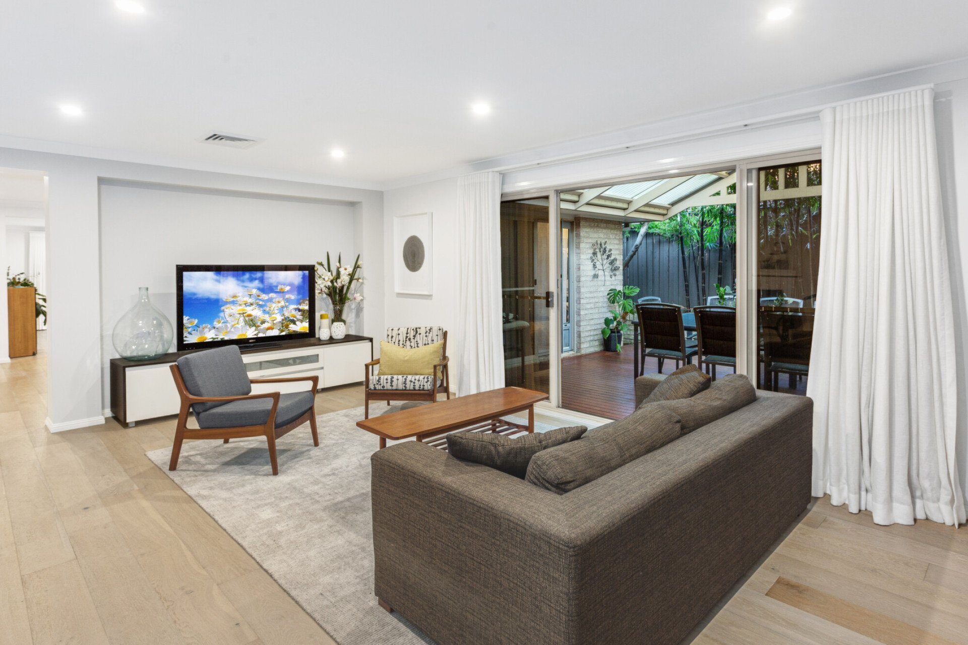 9 Thomas Street, Northmead Sold by ResponseRE Walsh Sullivan Baulkham Hills - image 1