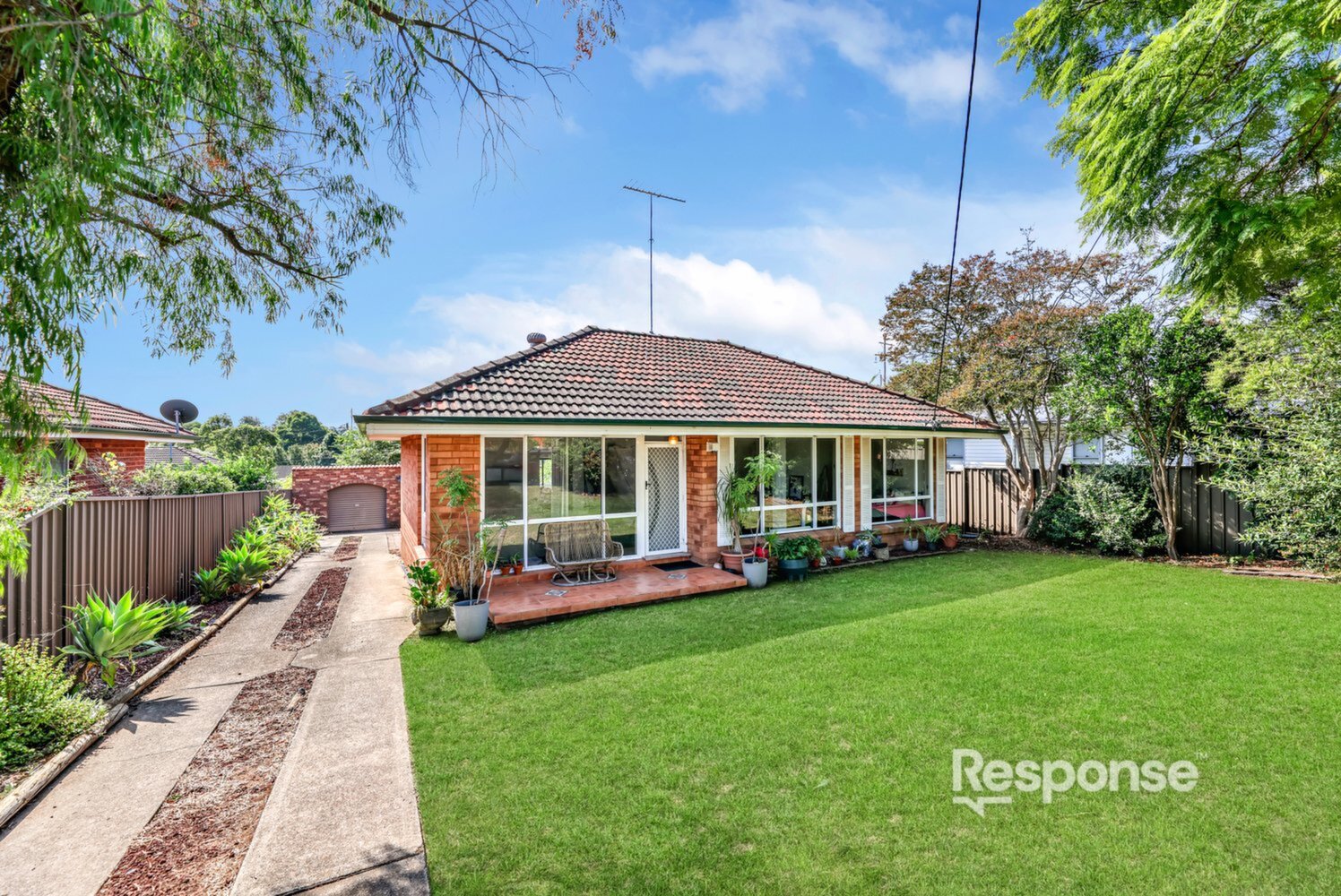 1 Banderra Road, South Penrith Sold by Response Real Estate Penrith - image 1