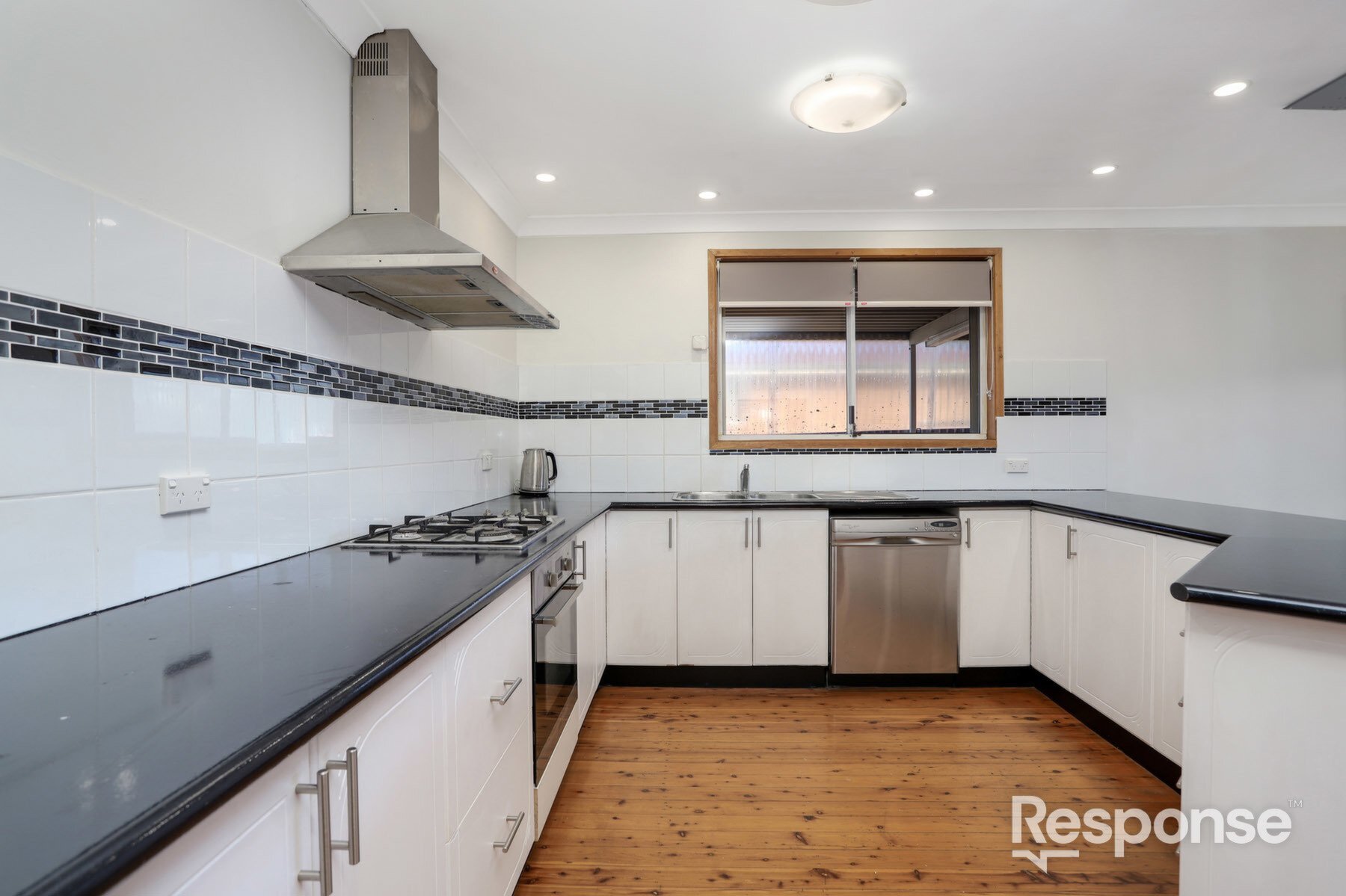 20  Mallory Street, Dean Park Sold by ResponseRE Norwest - image 1