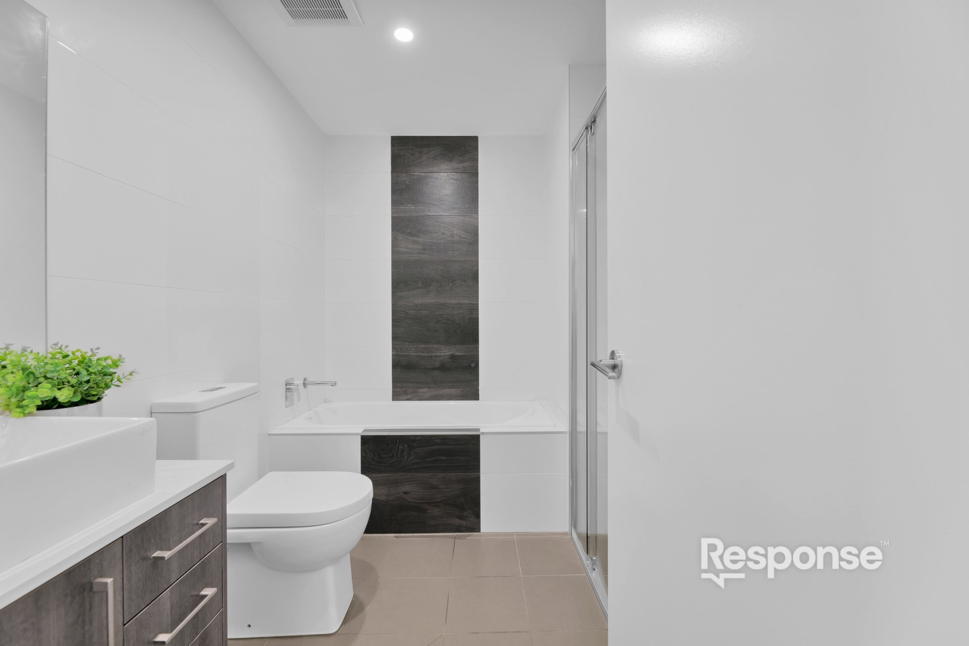 704a/48-56 Derby Street, Kingswood Sold by ResponseRE - image 1