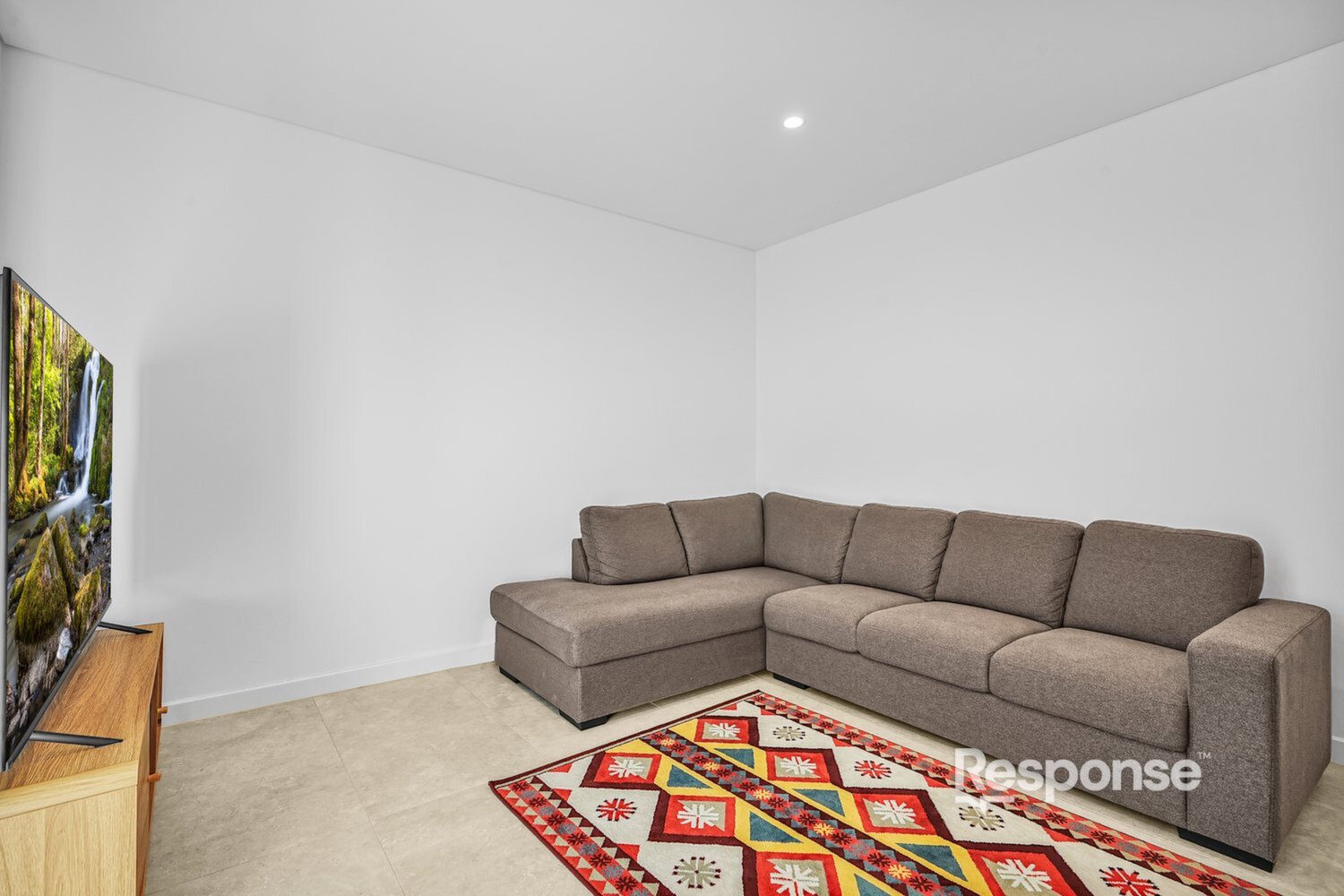 208//37a Manchester Drive, Schofields Sold by Response Real Estate Penrith - image 1