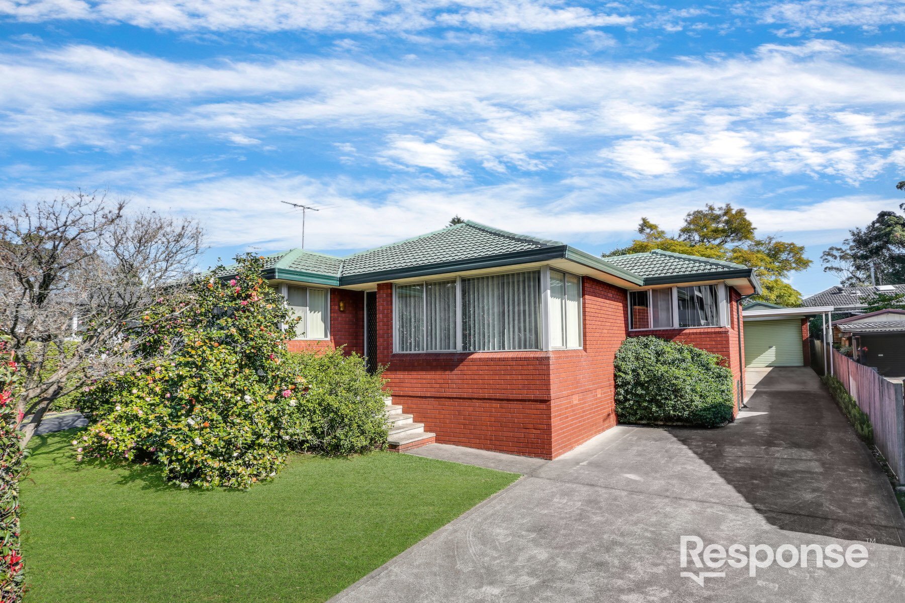 30 Langdon Road, Winston Hills Sold by ResponseRE Norwest - image 1