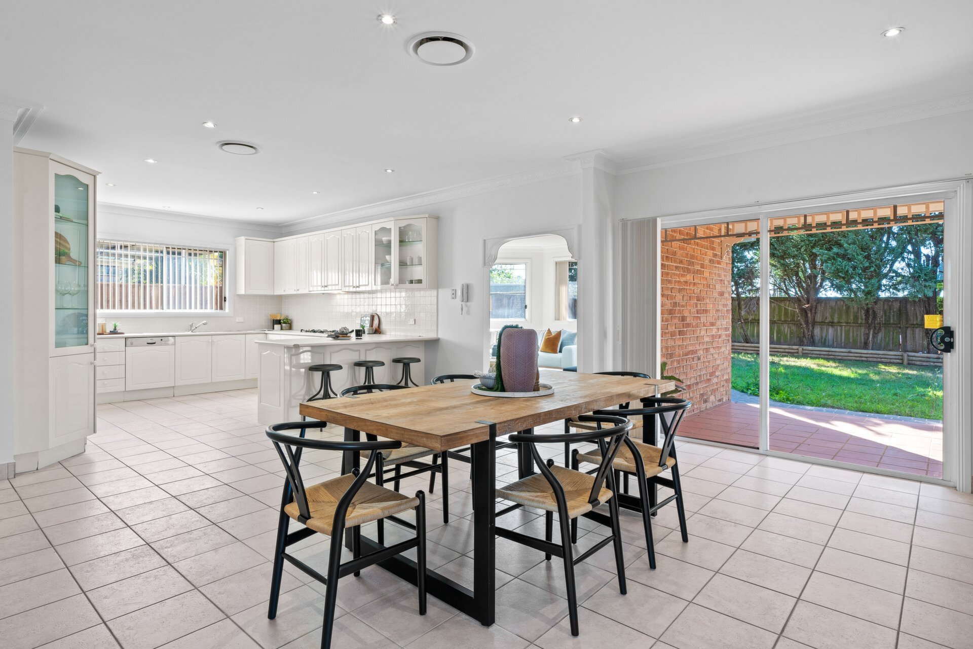 7 Perseus Circuit, Kellyville Sold by ResponseRE - image 1