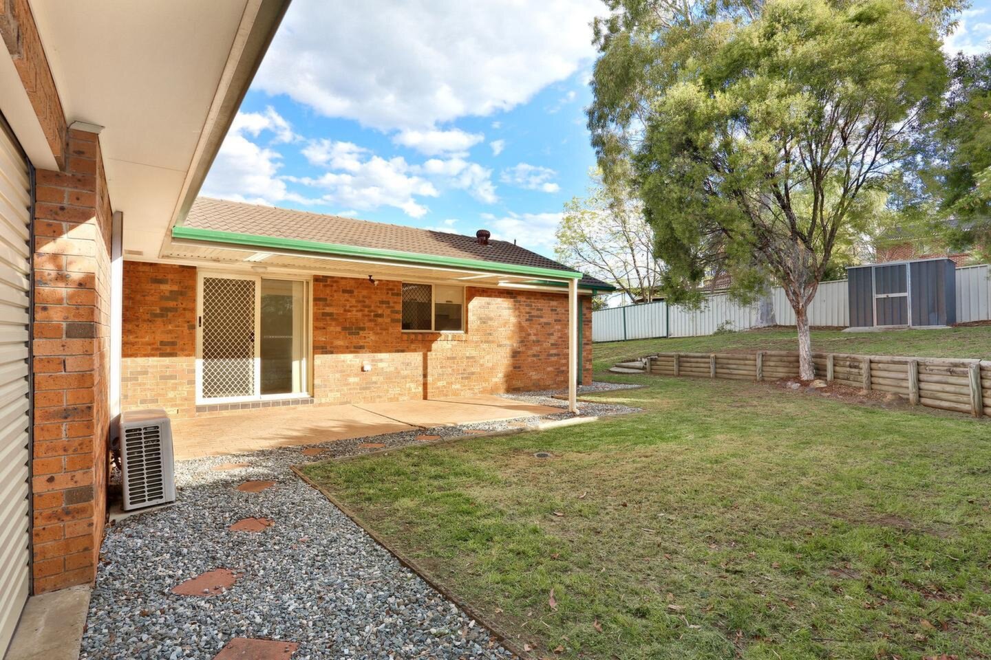 26 Budge Close, Glenmore Park Sold by Response Real Estate Penrith - image 1
