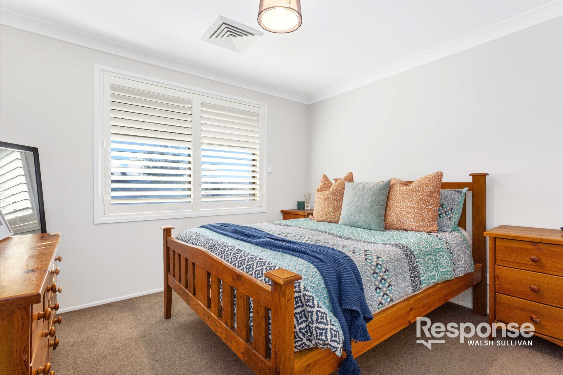 8 Hebe Place, Kellyville Sold by ResponseRE Walsh Sullivan Northmead - image 1