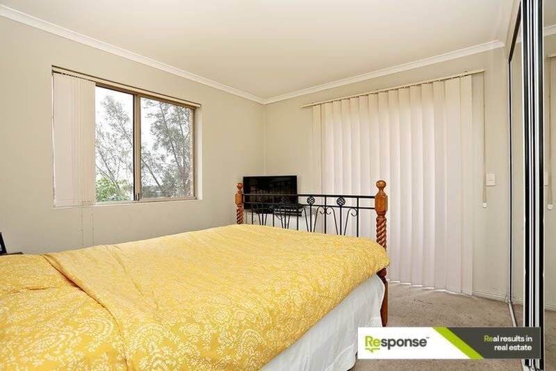 22/25-27 Fourth Avenue, Blacktown Leased by ResponseRE - image 1