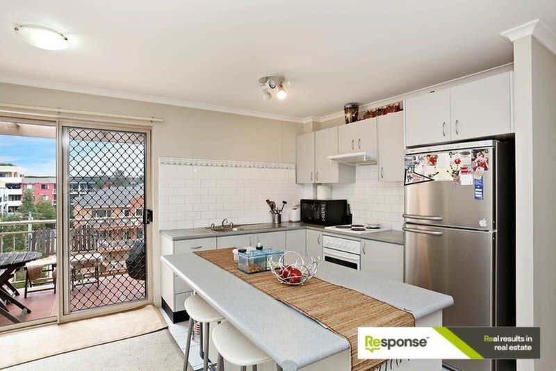 22/25-27 Fourth Avenue, Blacktown Leased by ResponseRE - image 1