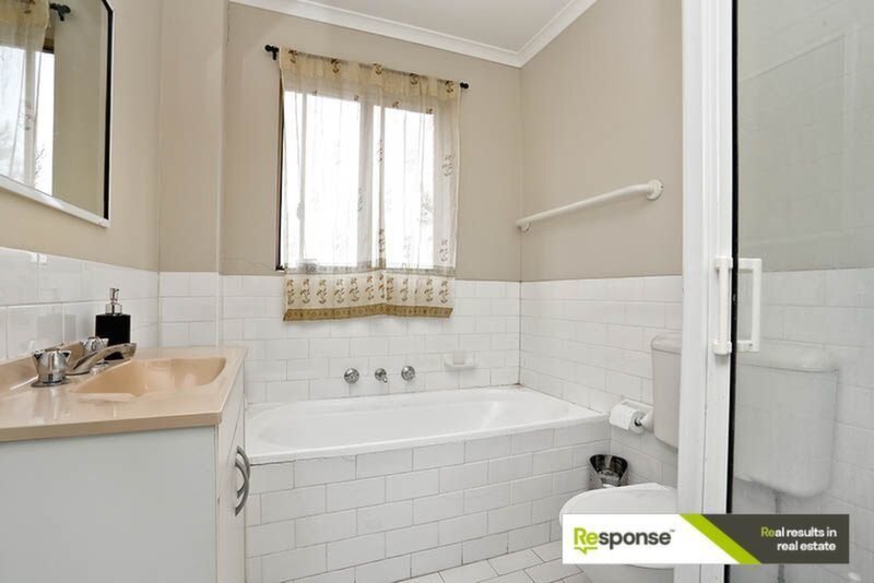 22/25-27 Fourth Avenue, Blacktown Leased by ResponseRE - image 1