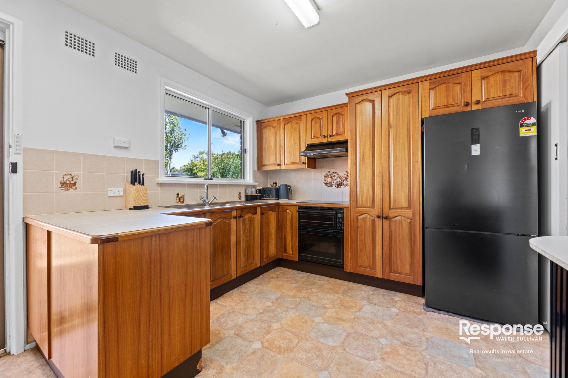 42 Carver Crescent, Baulkham Hills Sold by ResponseRE Walsh Sullivan Northmead - image 1
