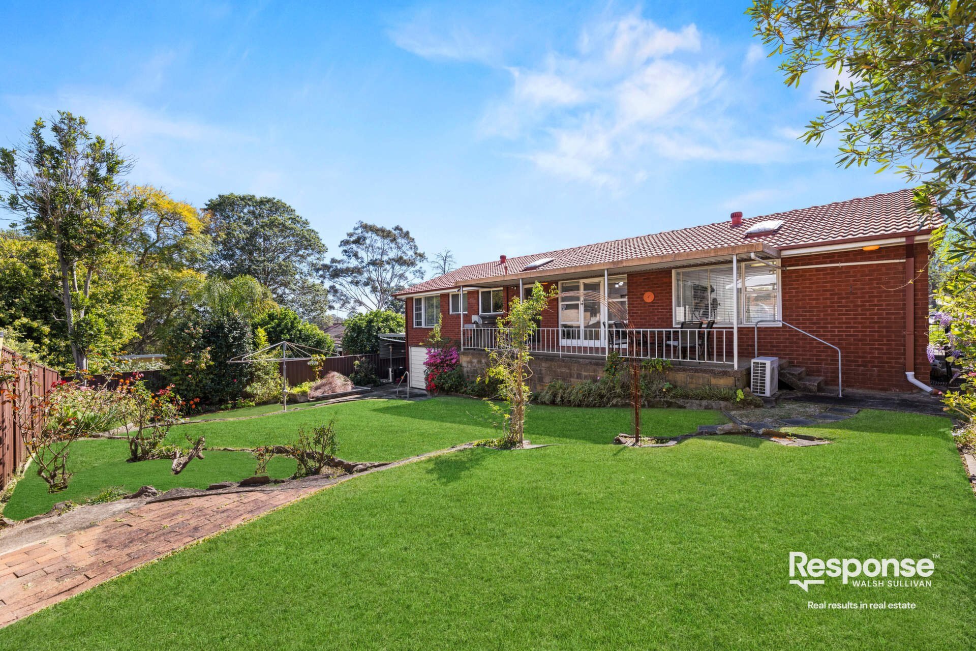 42 Carver Crescent, Baulkham Hills Sold by ResponseRE Walsh Sullivan Northmead - image 1