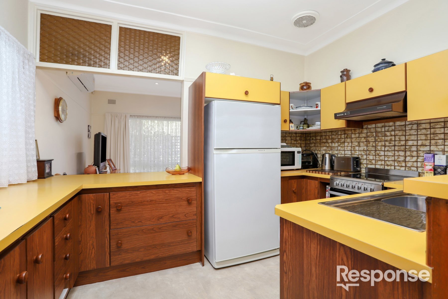 8  Railway Road, Marayong Sold by ResponseRE Norwest - image 1