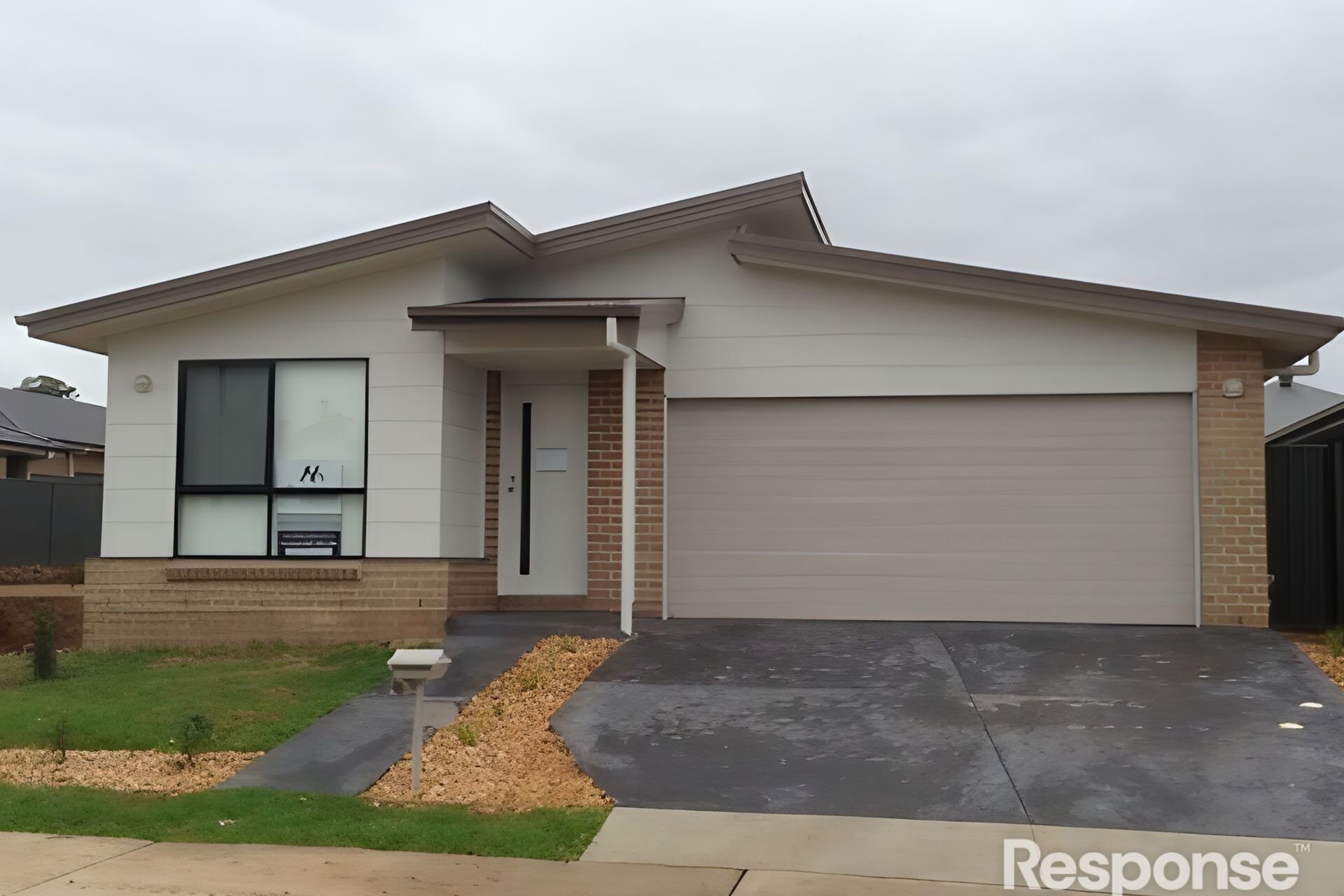 20  Sinclair Parade, Jordan Springs Leased by ResponseRE - image 1
