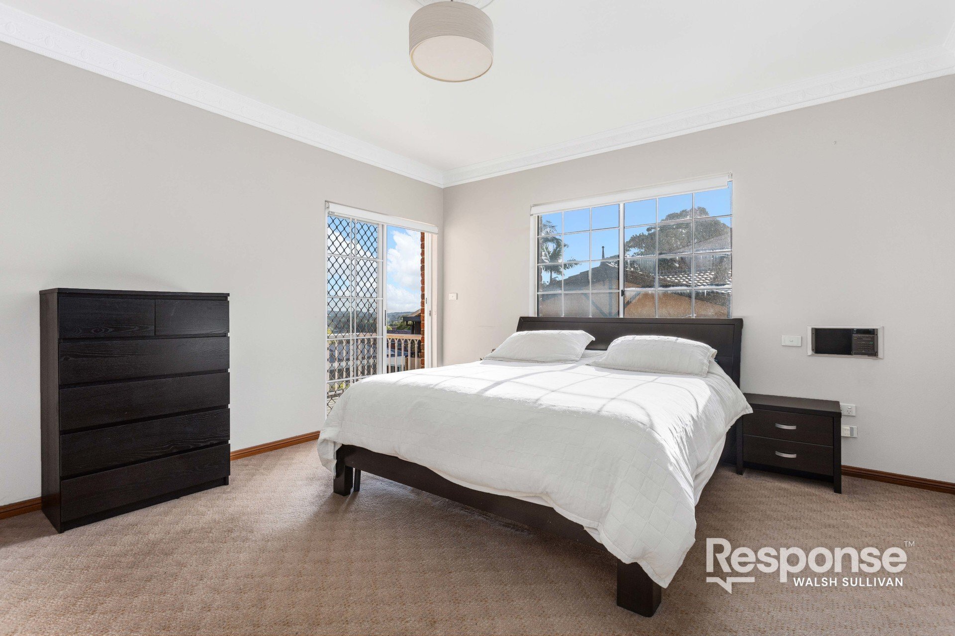 33 Caithness Crescent, Winston Hills Sold by ResponseRE Walsh Sullivan Northmead - image 1