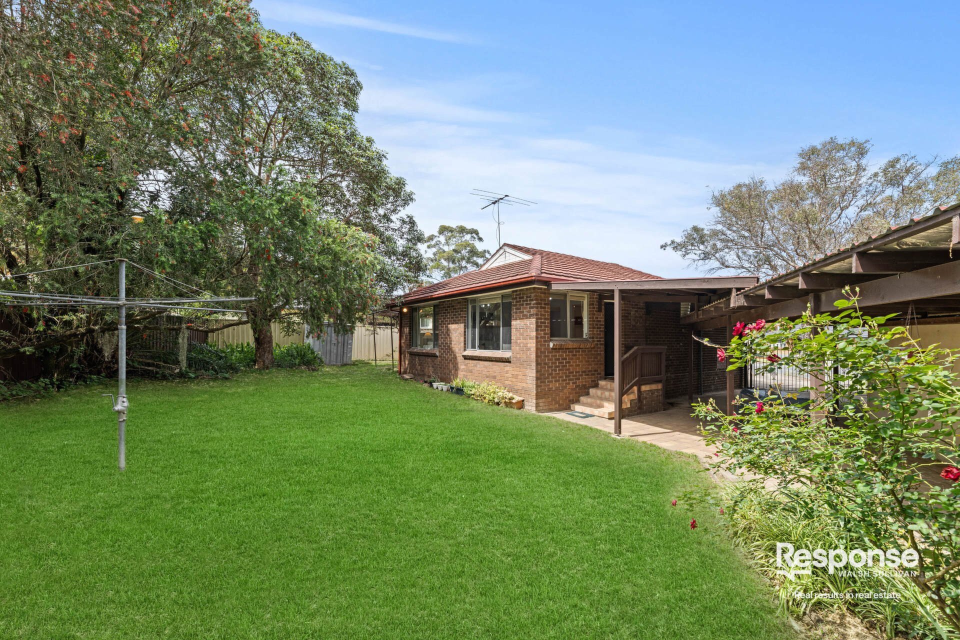 6 Loy Place, Quakers Hill Sold by ResponseRE Walsh Sullivan Northmead - image 1
