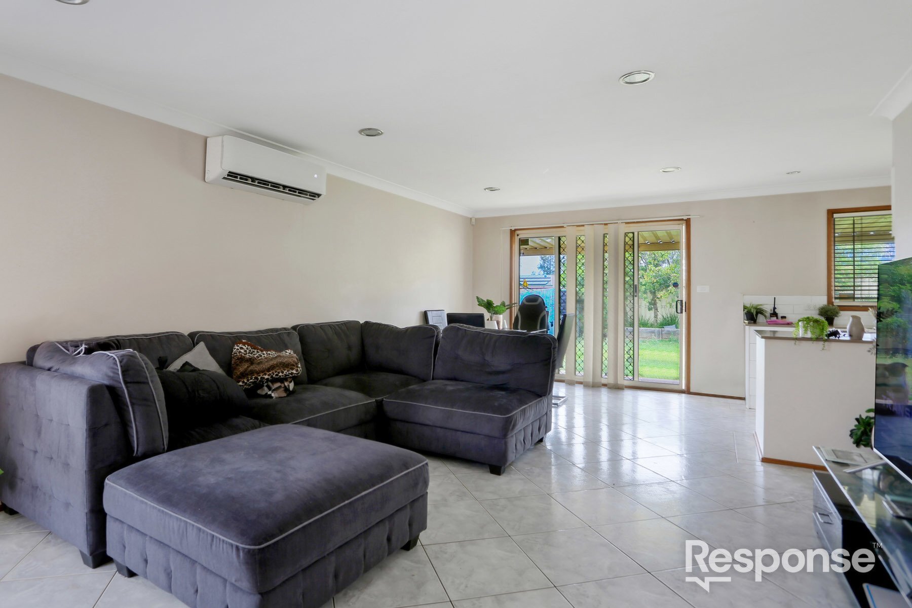92 Woodley Crescent, Glendenning Sold by ResponseRE Norwest - image 1