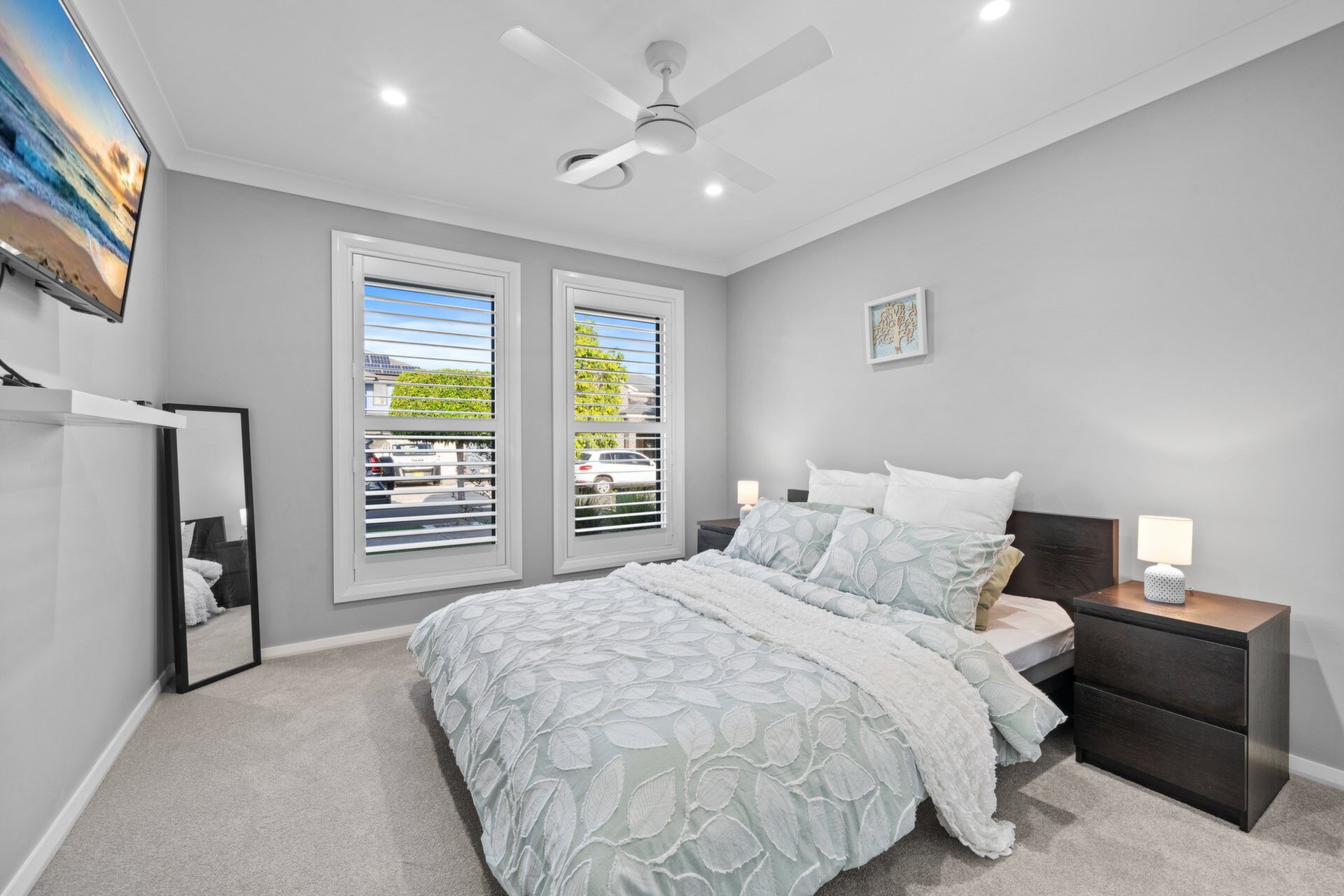 6 Willandra Crescent, North Kellyville Sold by ResponseRE - image 1