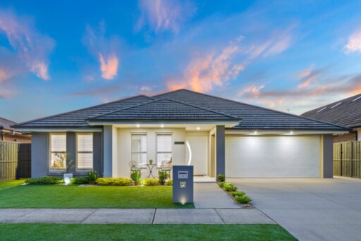 6 Willandra Crescent, North Kellyville Sold by ResponseRE