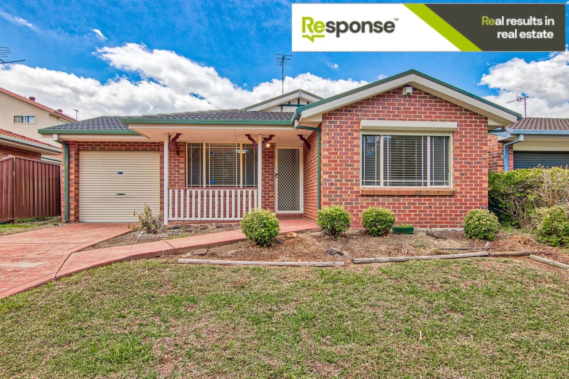 18 Cedarwood Grove, Dean Park Leased by ResponseRE - image 1