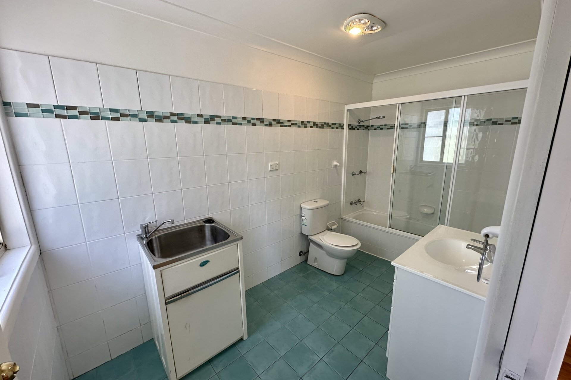 81 Douglas Road, Blacktown Leased by ResponseRE Norwest - image 1