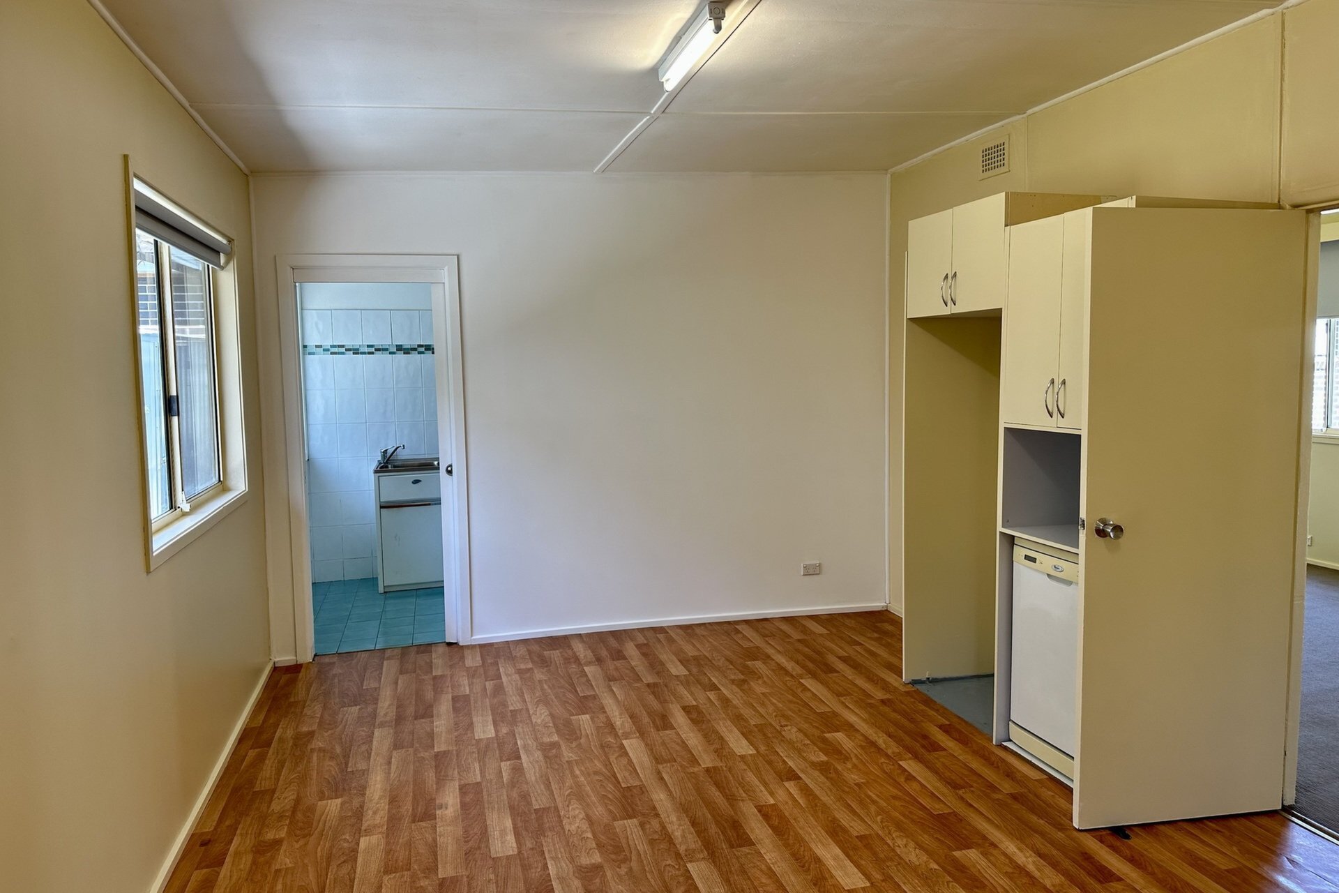 81 Douglas Road, Blacktown Leased by ResponseRE Norwest - image 1