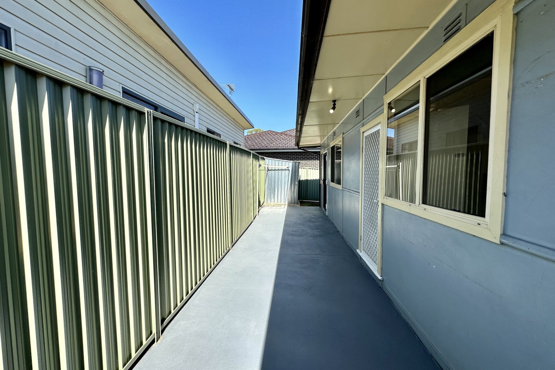 81 Douglas Road, Blacktown Leased by ResponseRE Norwest - image 1