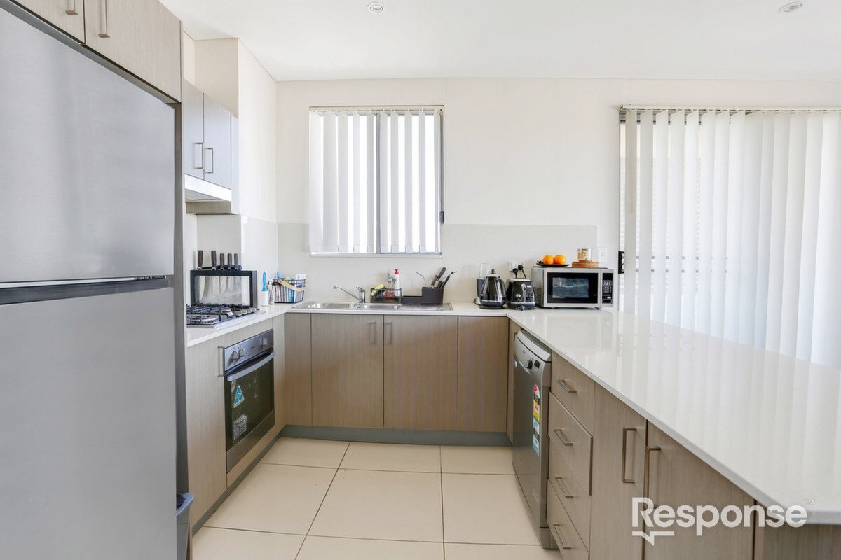 42/130 Main Street, Blacktown Sold by ResponseRE Norwest - image 1